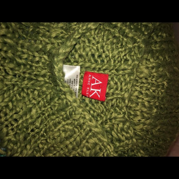 ANN KLEIN PONCHO SWEATER - Picture 4 of 4